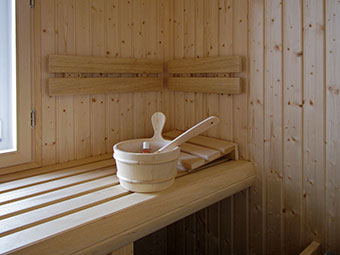 Sauna im Erdgeschoss